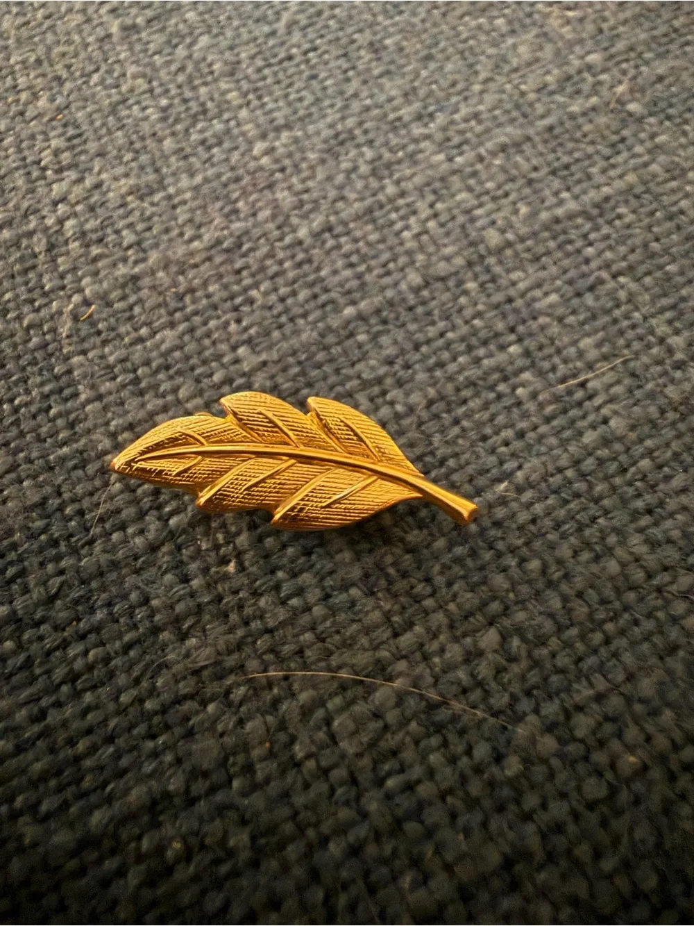 Gold Leaf Pin Brooch - Women's Accessory
